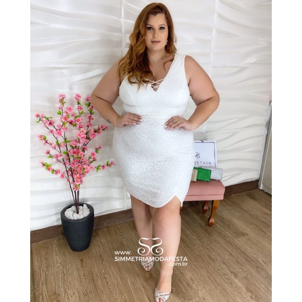 VESTIDO PLUS SIZE BRANCO MIDI DECOTE TIRAS EM RENDA